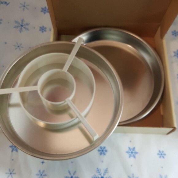 Vintage Checkerboard Cake Pan Bake King Classic 3 Pans Divider Metallic Baking - Picture 3 of 6